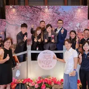 20220614_200420-300x300