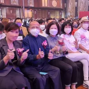 20220614_203155-scaled-e1685516676798-300x300