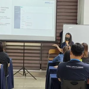 20221011_140701-300x300