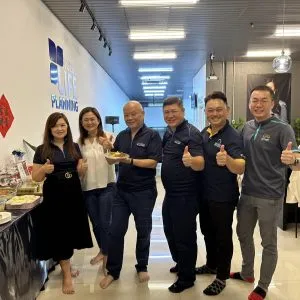 Kick start in May (9)