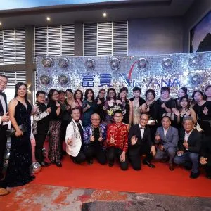 award_star12-300x300