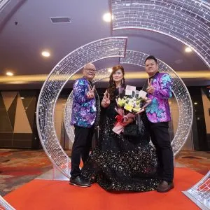 award_star14-300x300