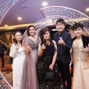 award_star26-300x300