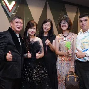 award_star41-300x300