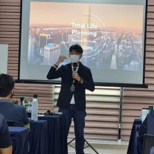 sd_academy16-300x300