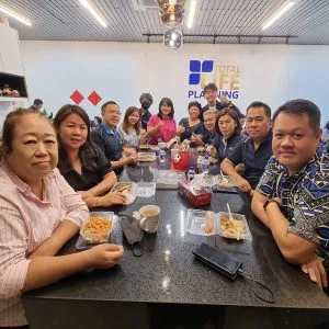 sd_academy20-300x300