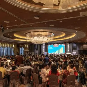 shanghai_night9-300x300