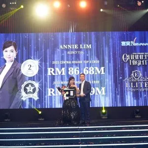 star_award24-300x300